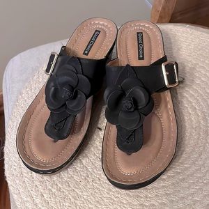 Women’s Black Sandals
